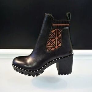 Antonio melani ankle boot